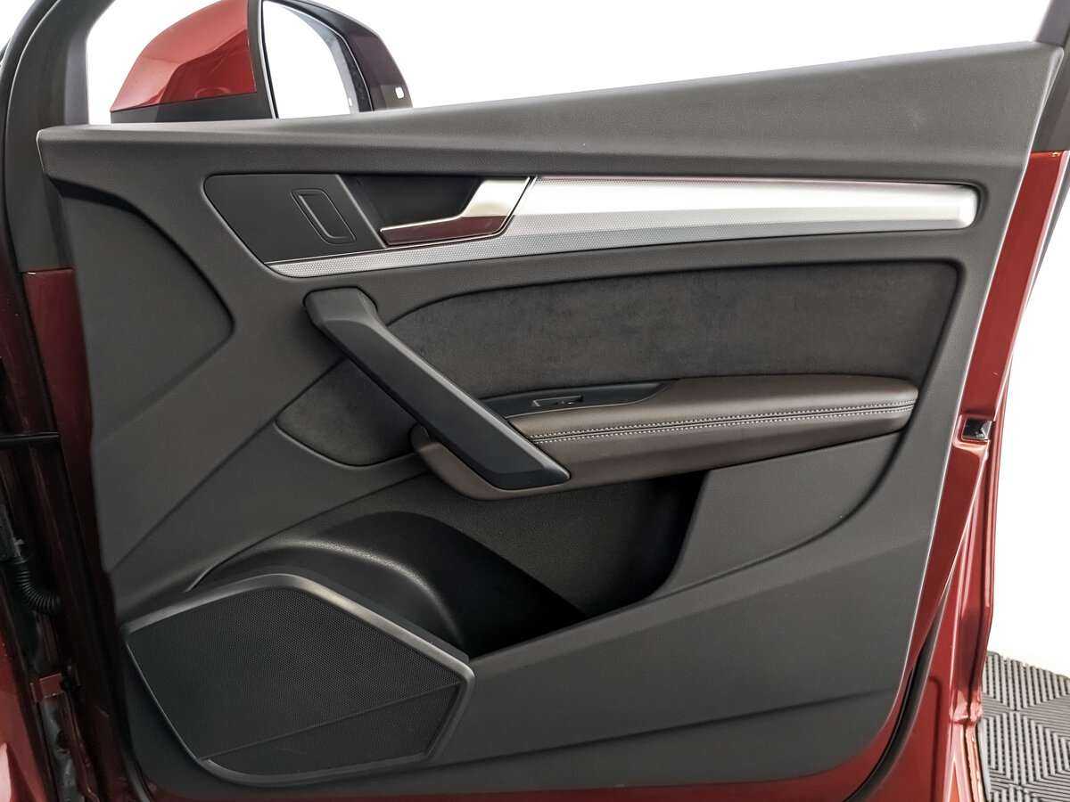 Audi Q5 Sportback 2021 года с пробегом. Фото: #18