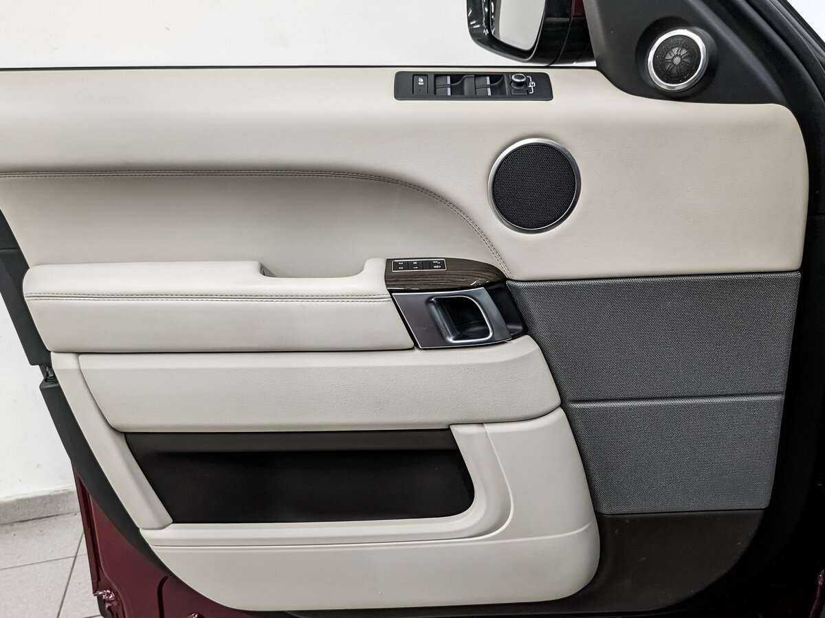 Land Rover Range Rover Sport 2017 года с пробегом. Фото: #14