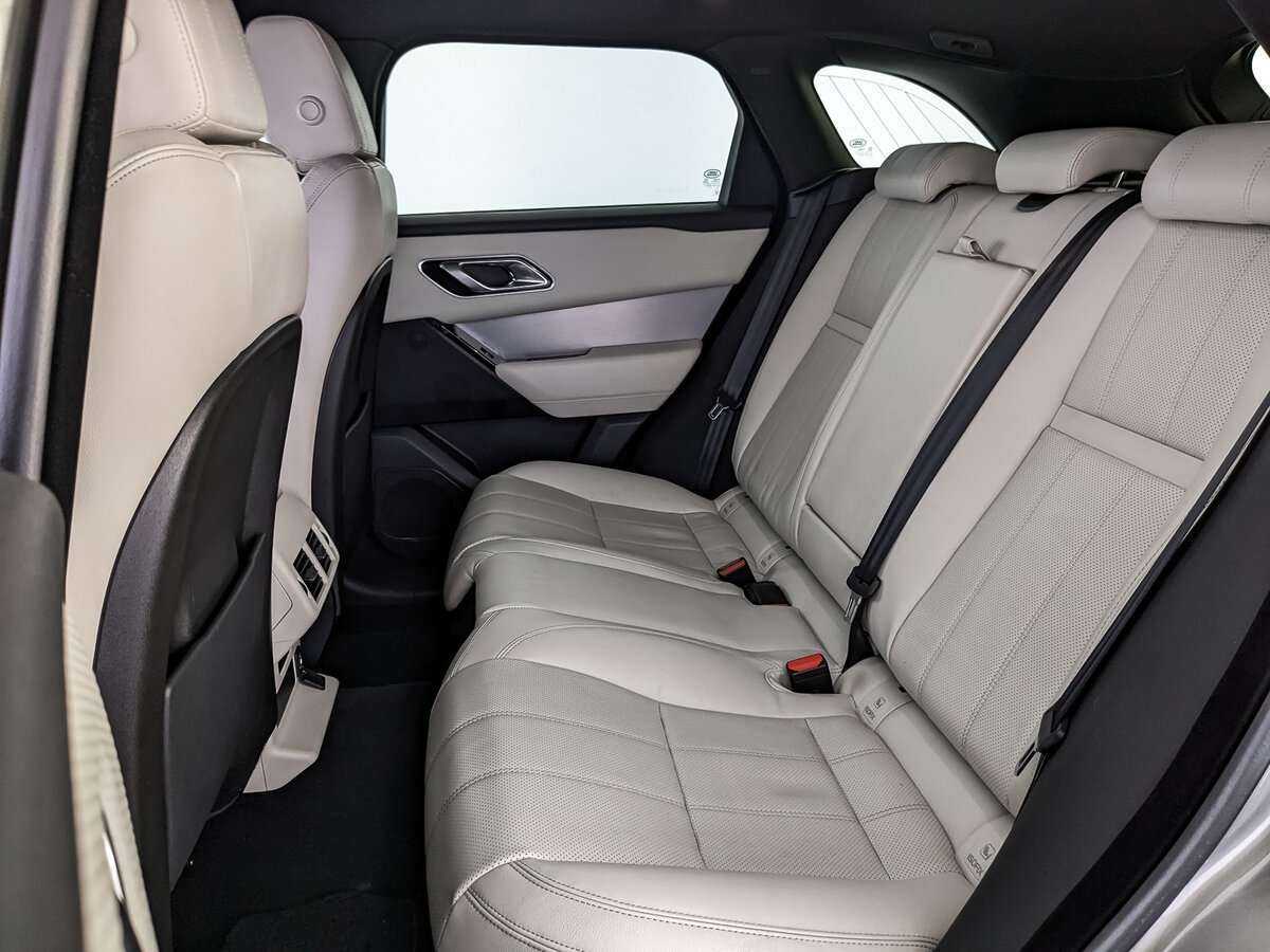 Land Rover Range Rover Velar 2018 года с пробегом. Фото: #12