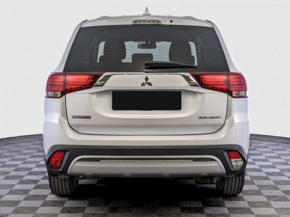 Mitsubishi Outlander 2019 года с пробегом. Фото: #5