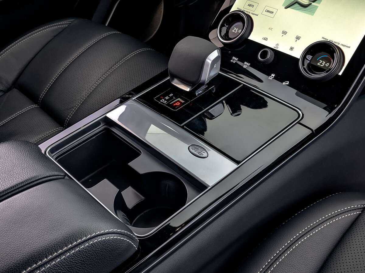 Land Rover Range Rover Velar 2021 года с пробегом. Фото: #21