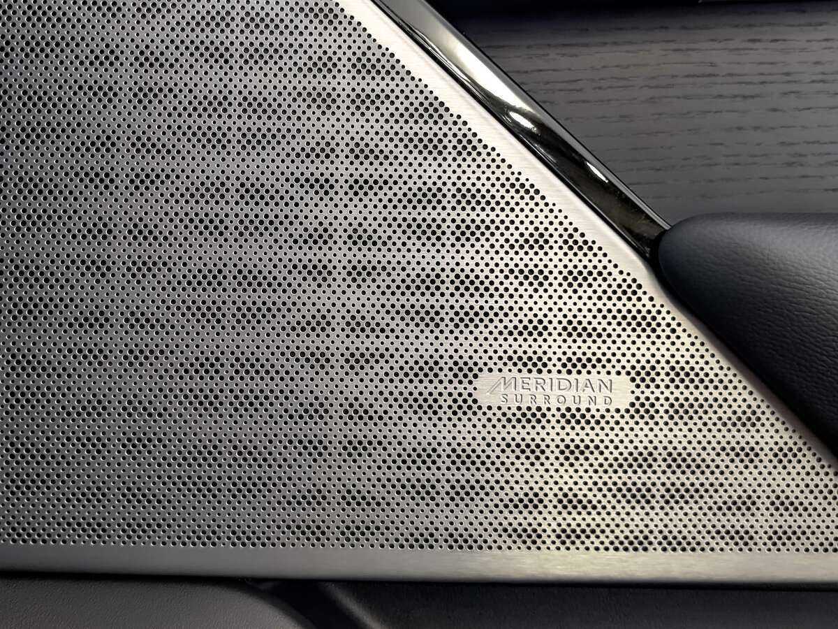 Land Rover Range Rover Velar 2021 года с пробегом. Фото: #22