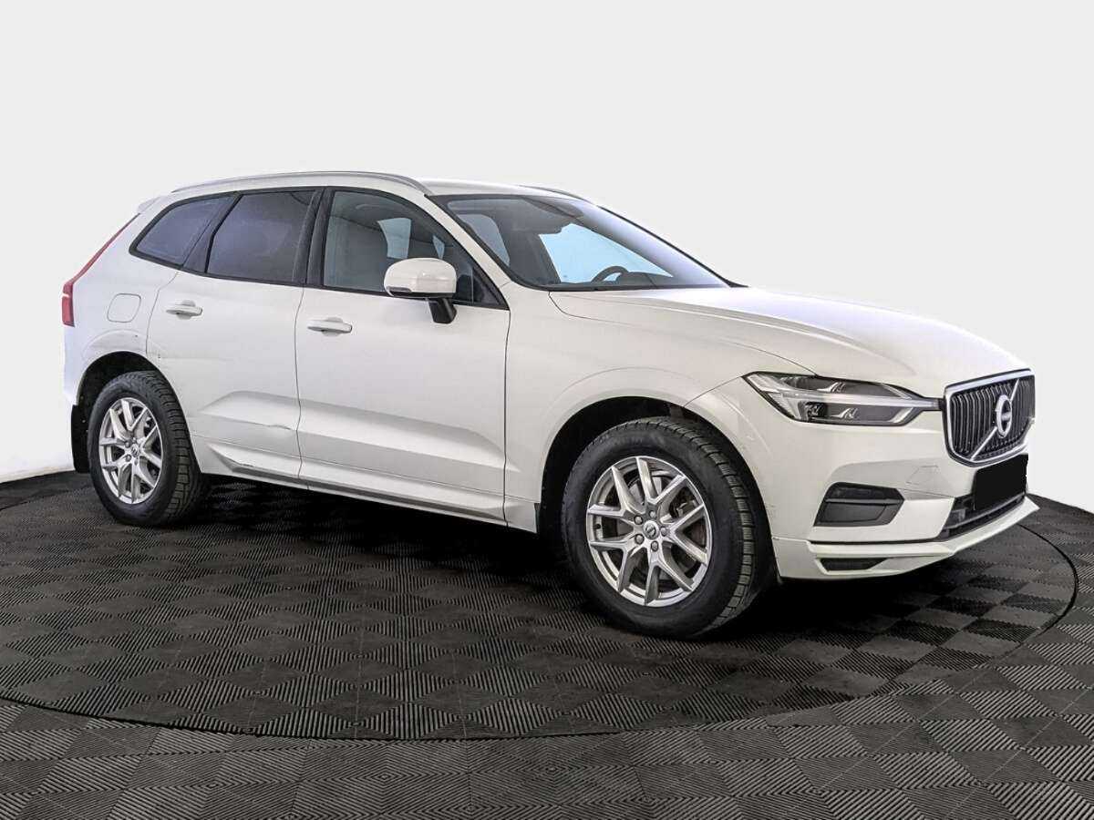 Volvo XC60 2019 года с пробегом. Фото: #2