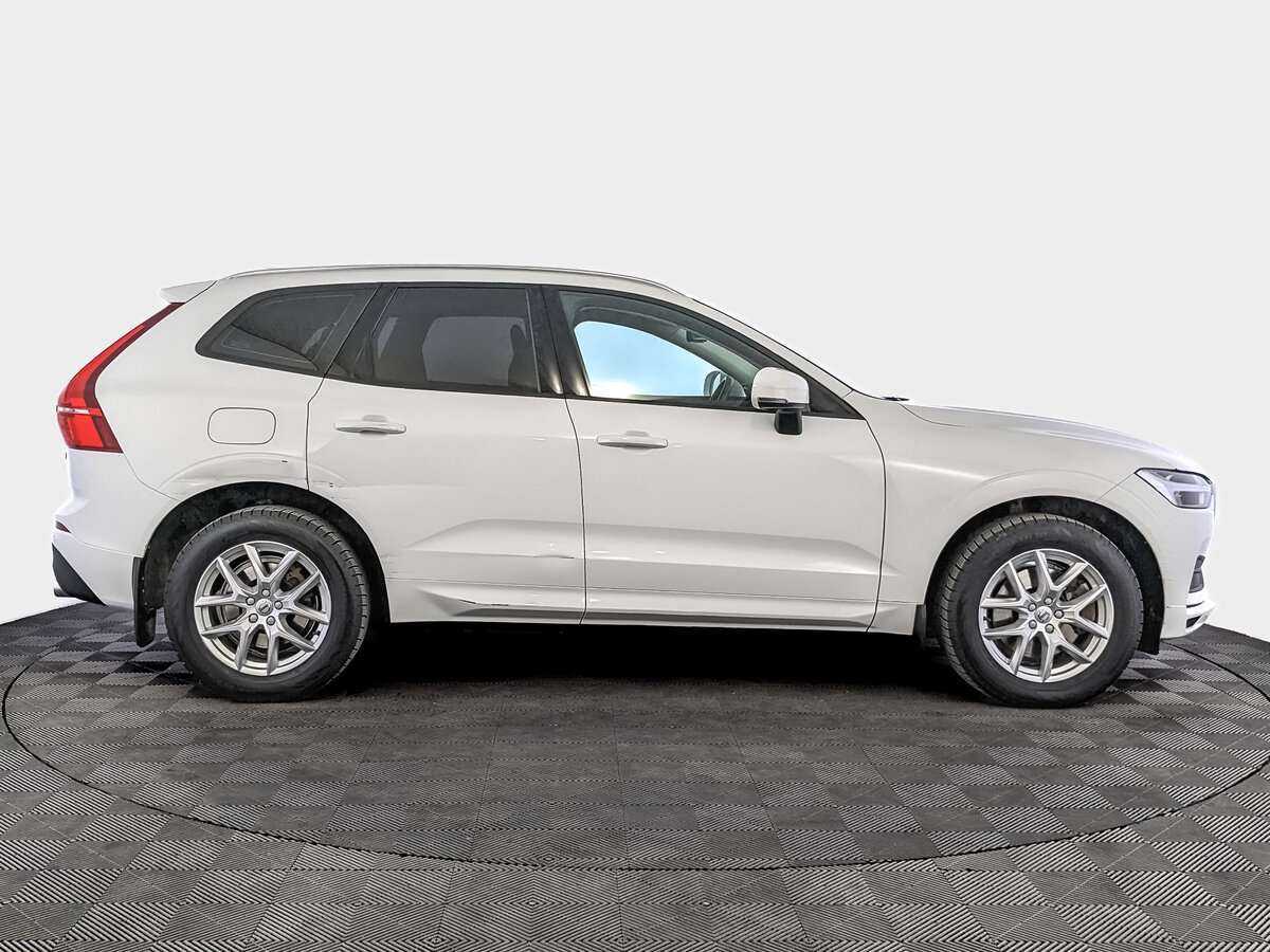 Volvo XC60 2019 года с пробегом. Фото: #3
