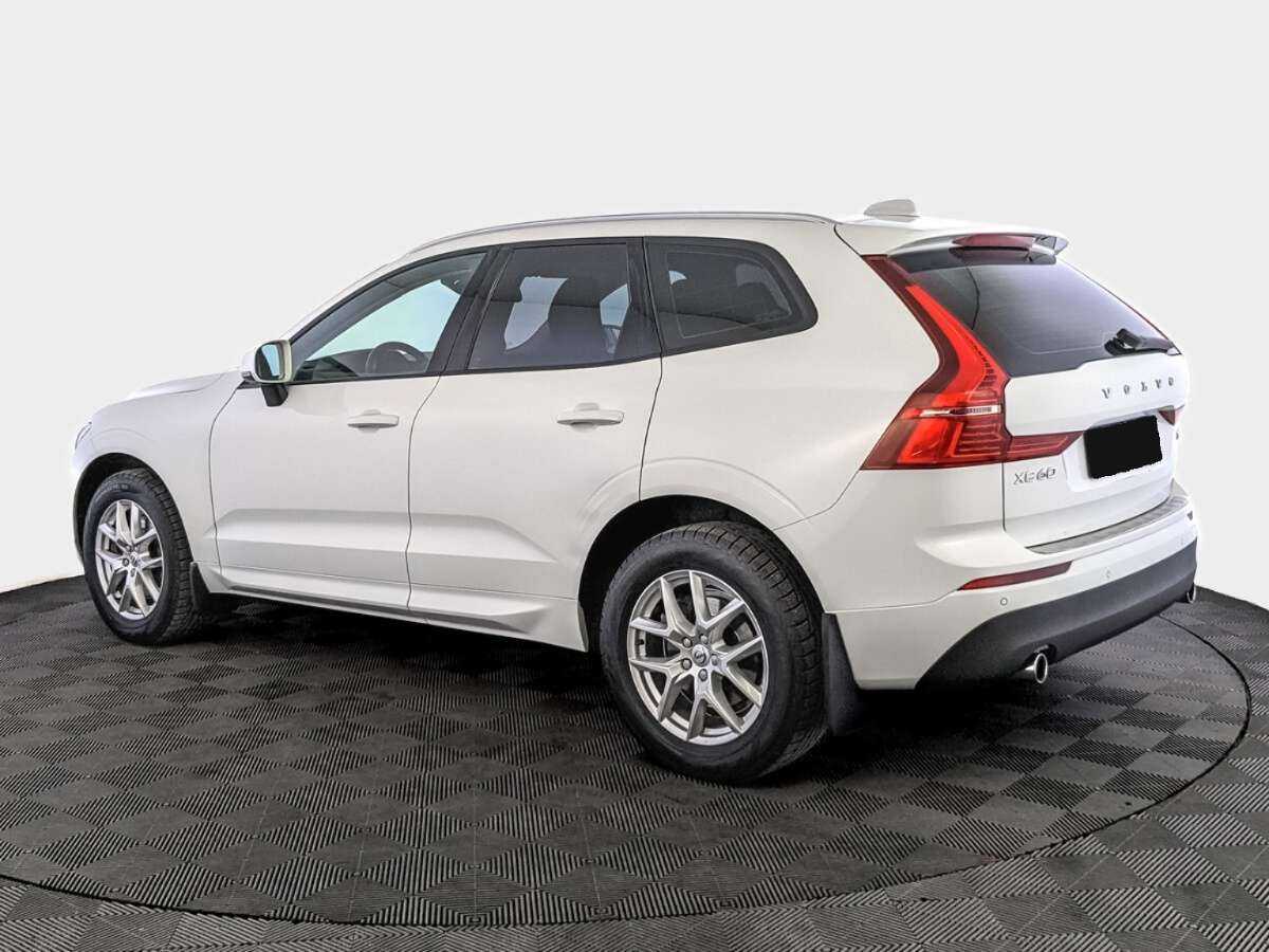 Volvo XC60 2019 года с пробегом. Фото: #6