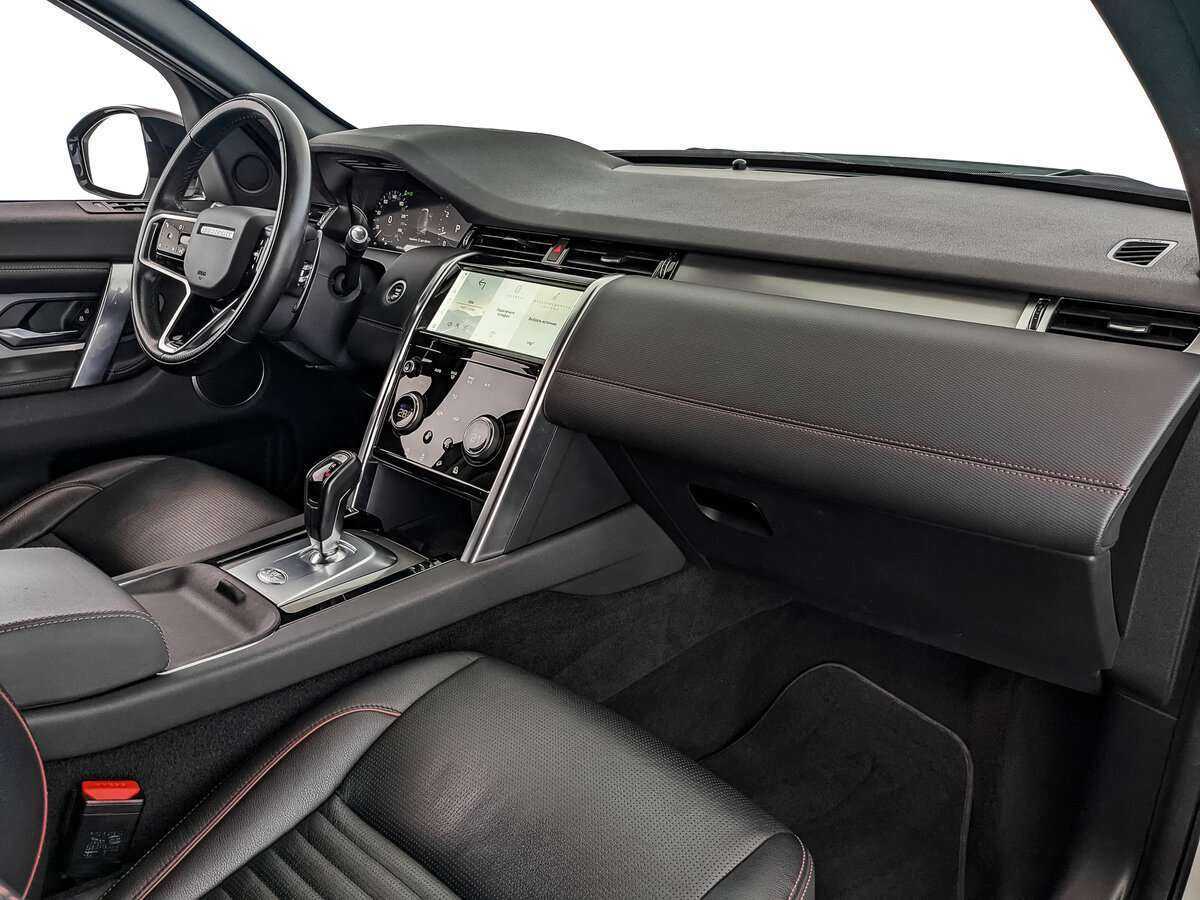 Land Rover Discovery Sport 2021 года с пробегом. Фото: #12