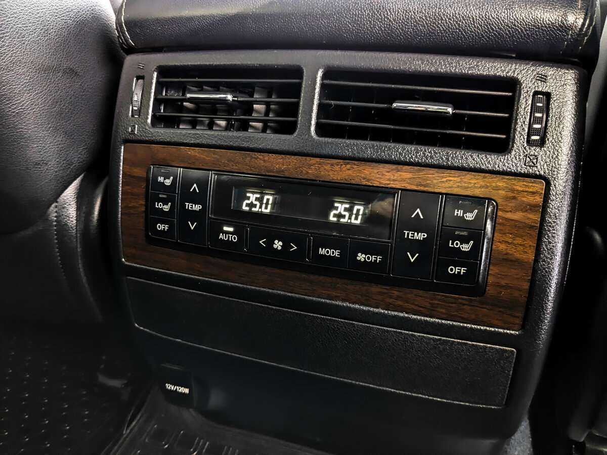 Toyota Land Cruiser 2018 года с пробегом. Фото: #22