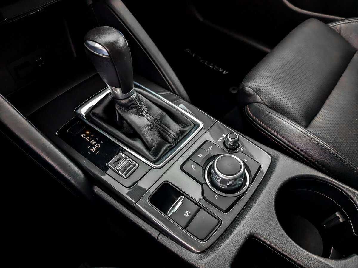 Б/У Мазда Ц-Икс-5 2016 года. Фото: #24