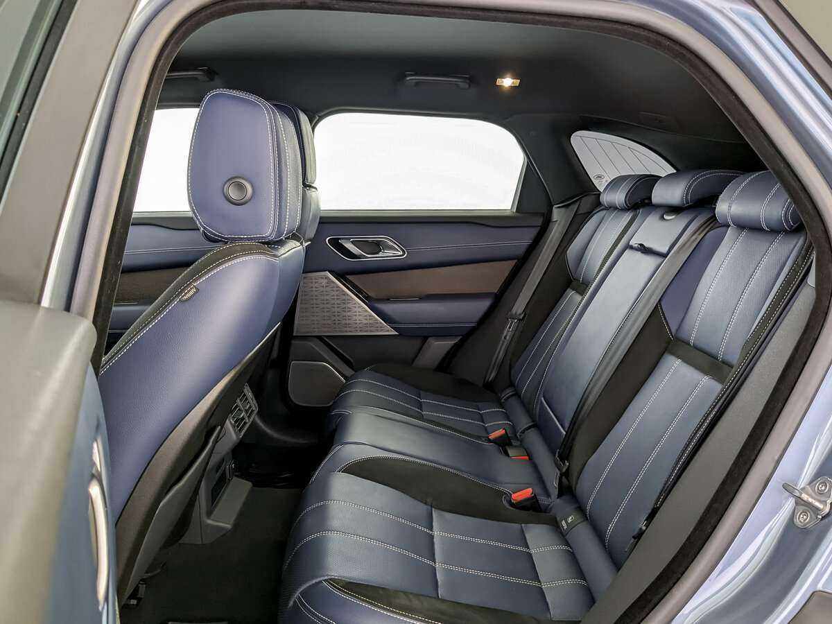 Land Rover Range Rover Velar 2017 года с пробегом. Фото: #9