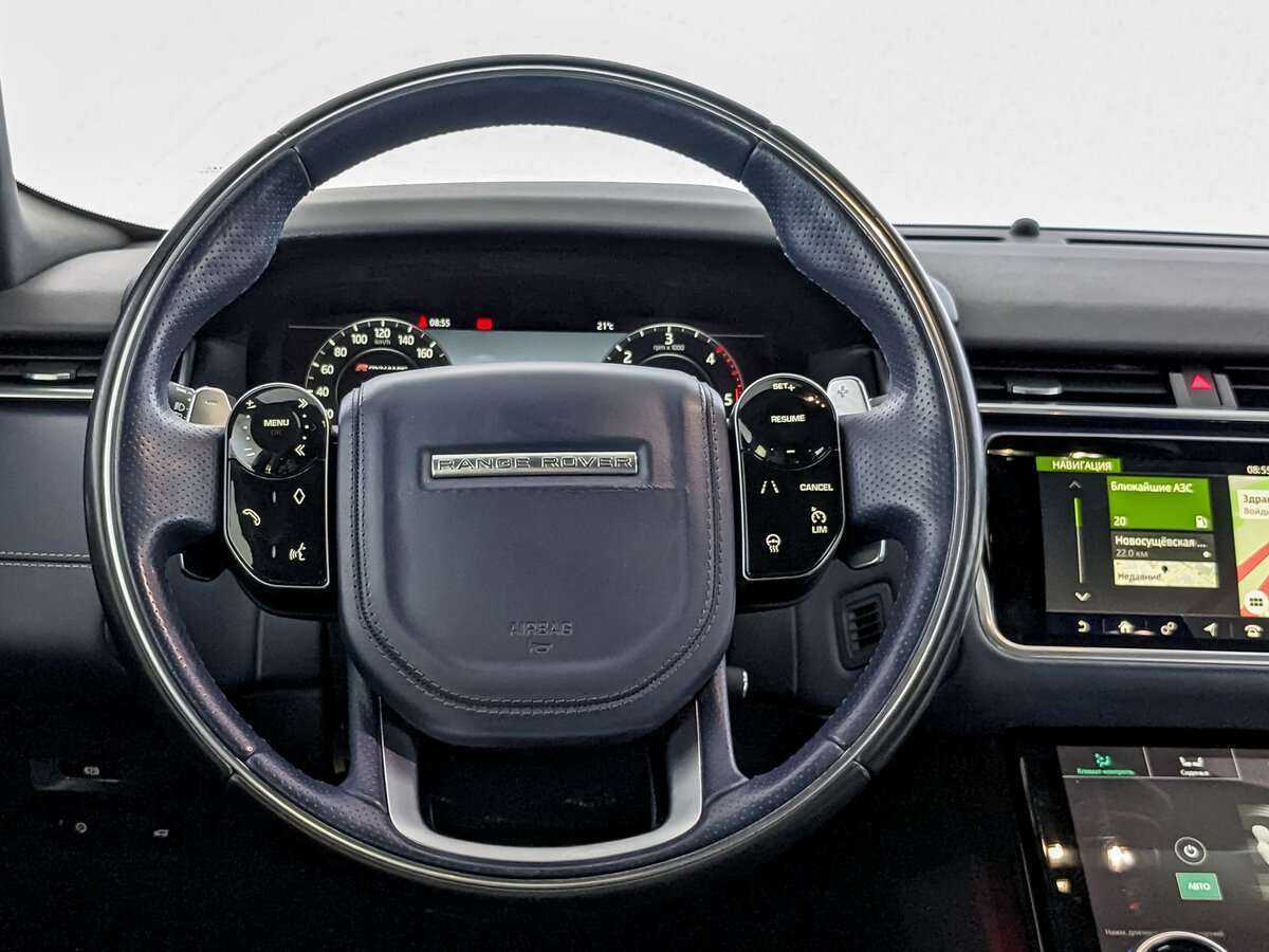 Land Rover Range Rover Velar 2017 года с пробегом. Фото: #17