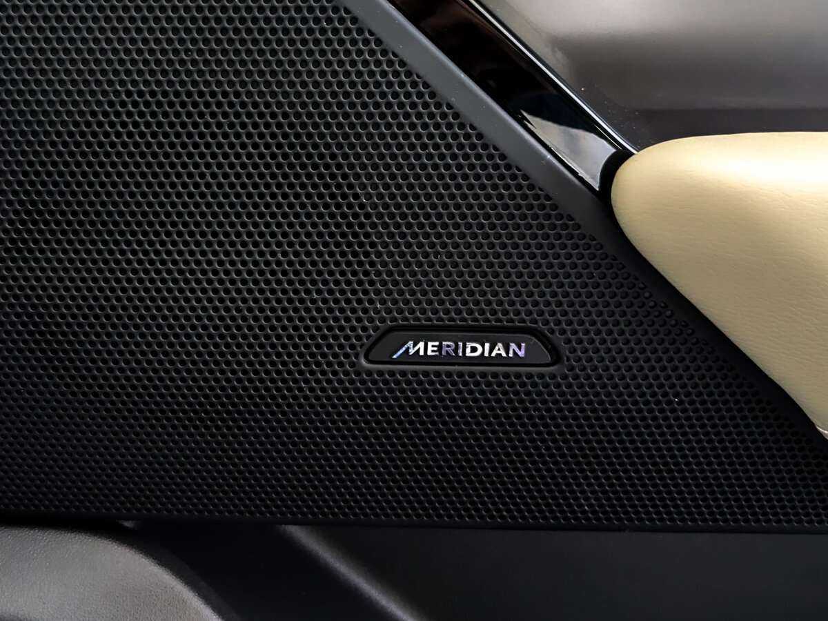 Land Rover Range Rover Velar 2021 года с пробегом. Фото: #23