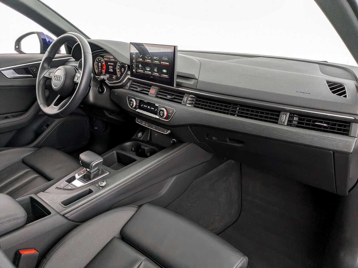 Audi A4 2021 года с пробегом. Фото: #8