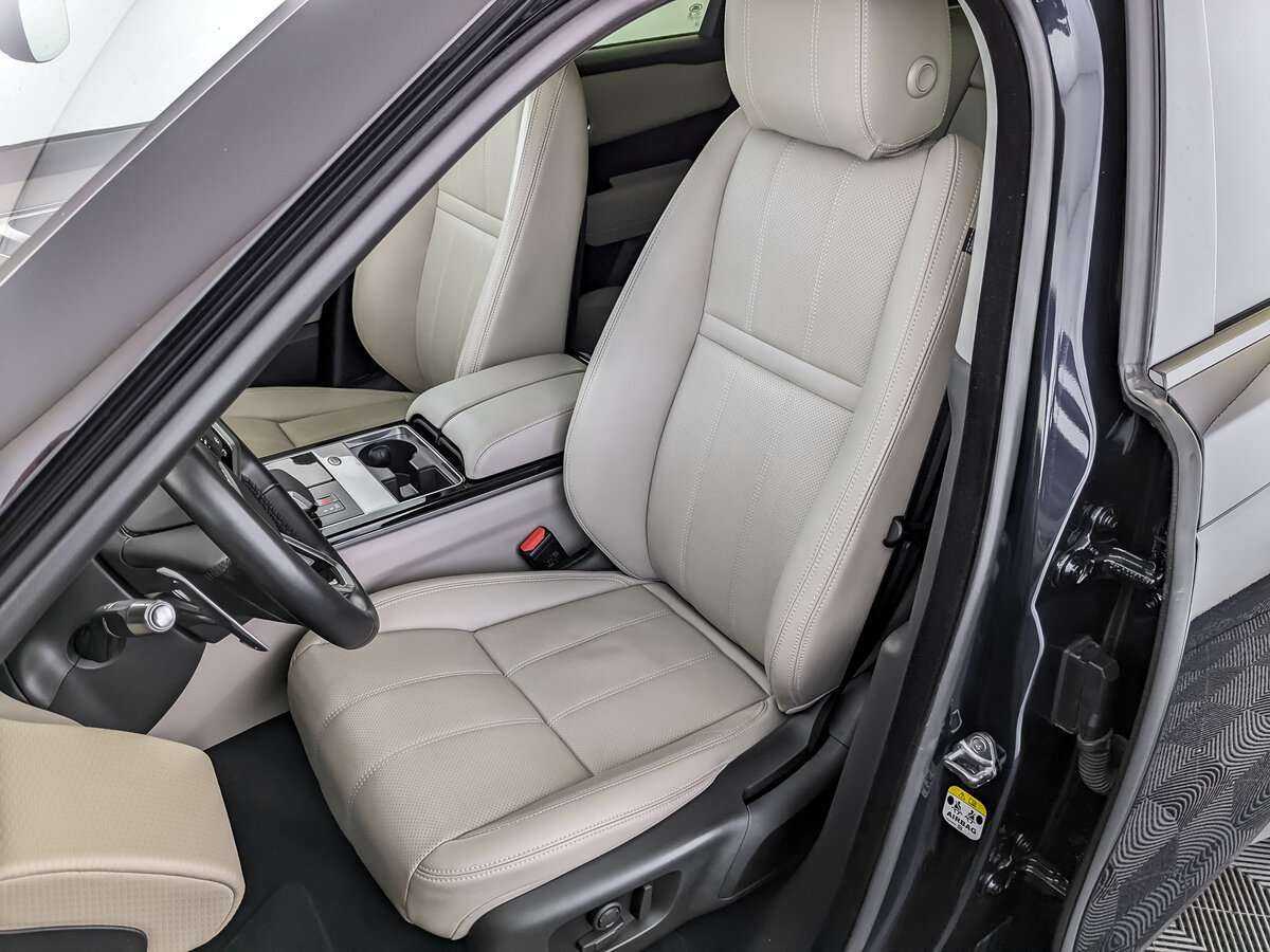 Land Rover Range Rover Velar 2021 года с пробегом. Фото: #13