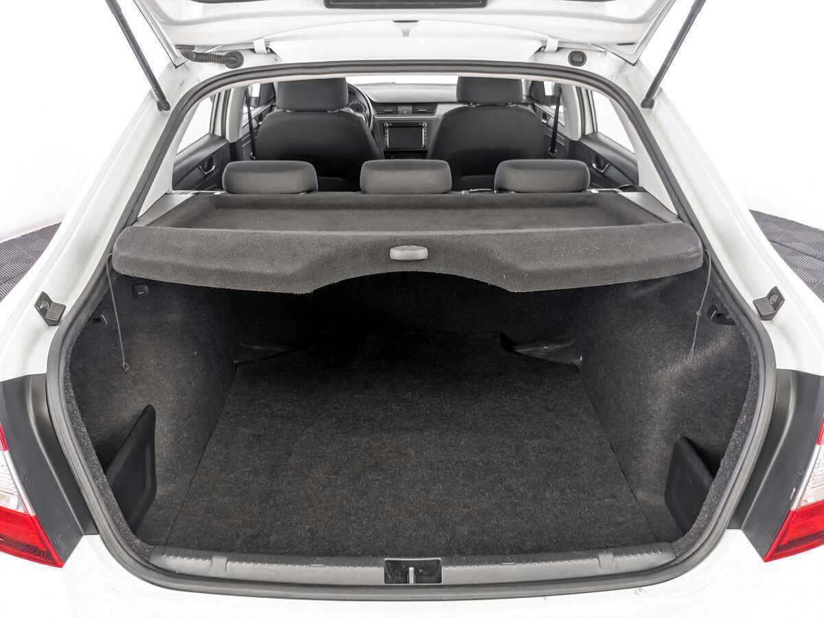 Б/У Шкода Рапид 2018 года. Фото: #9