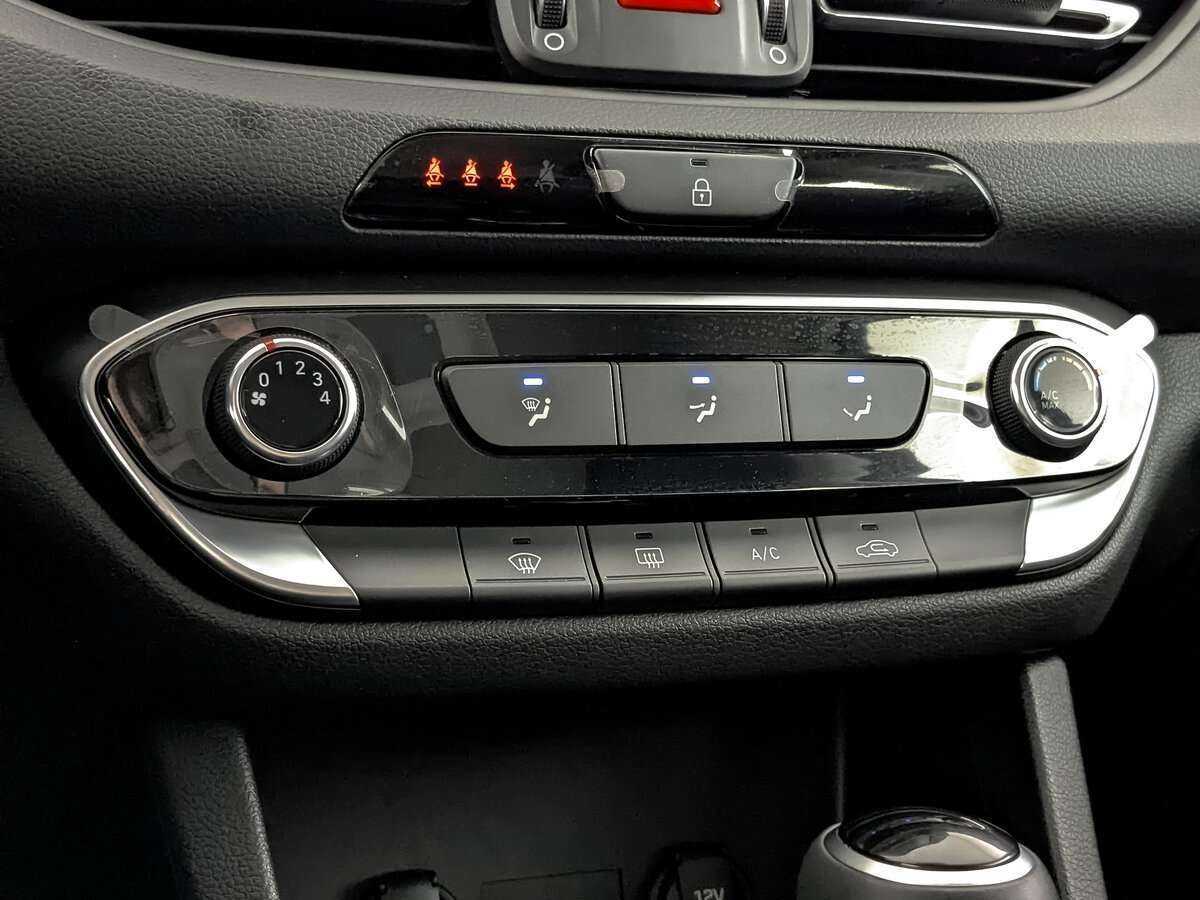 Hyundai i30 2023 года с пробегом. Фото: #20