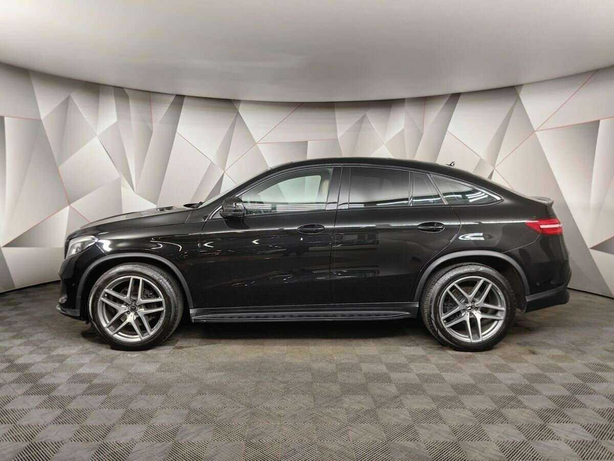 Mercedes-Benz GLE Coupe 2017 года с пробегом. Фото: #4
