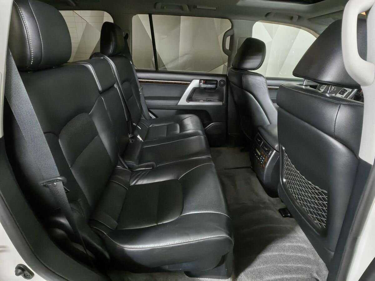 Toyota Land Cruiser 2015 года с пробегом. Фото: #11