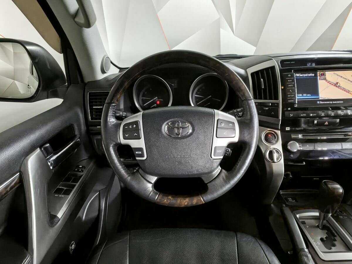 Toyota Land Cruiser 2015 года с пробегом. Фото: #14