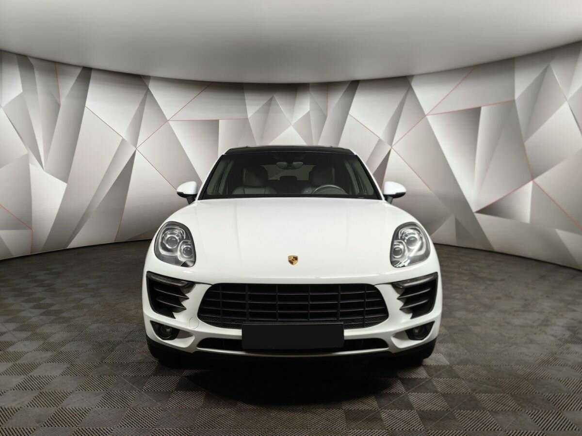 Porsche Macan 2015 года с пробегом. Фото: #4