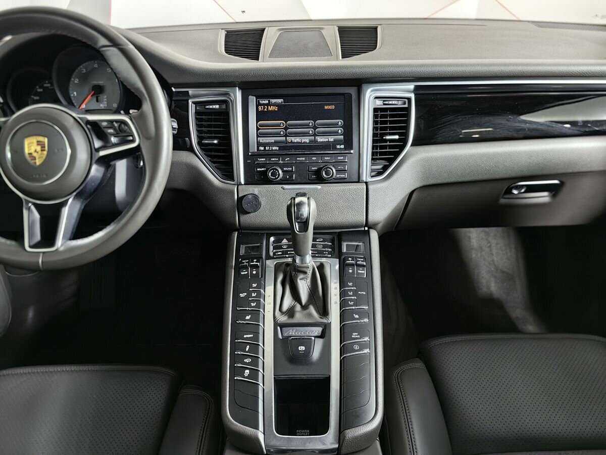 Porsche Macan 2015 года с пробегом. Фото: #8