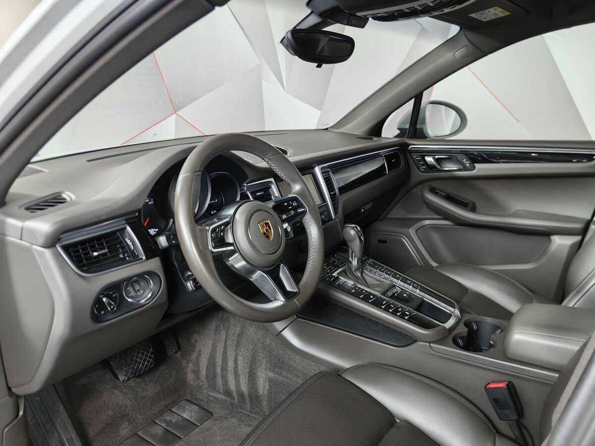 Porsche Macan 2015 года с пробегом. Фото: #13