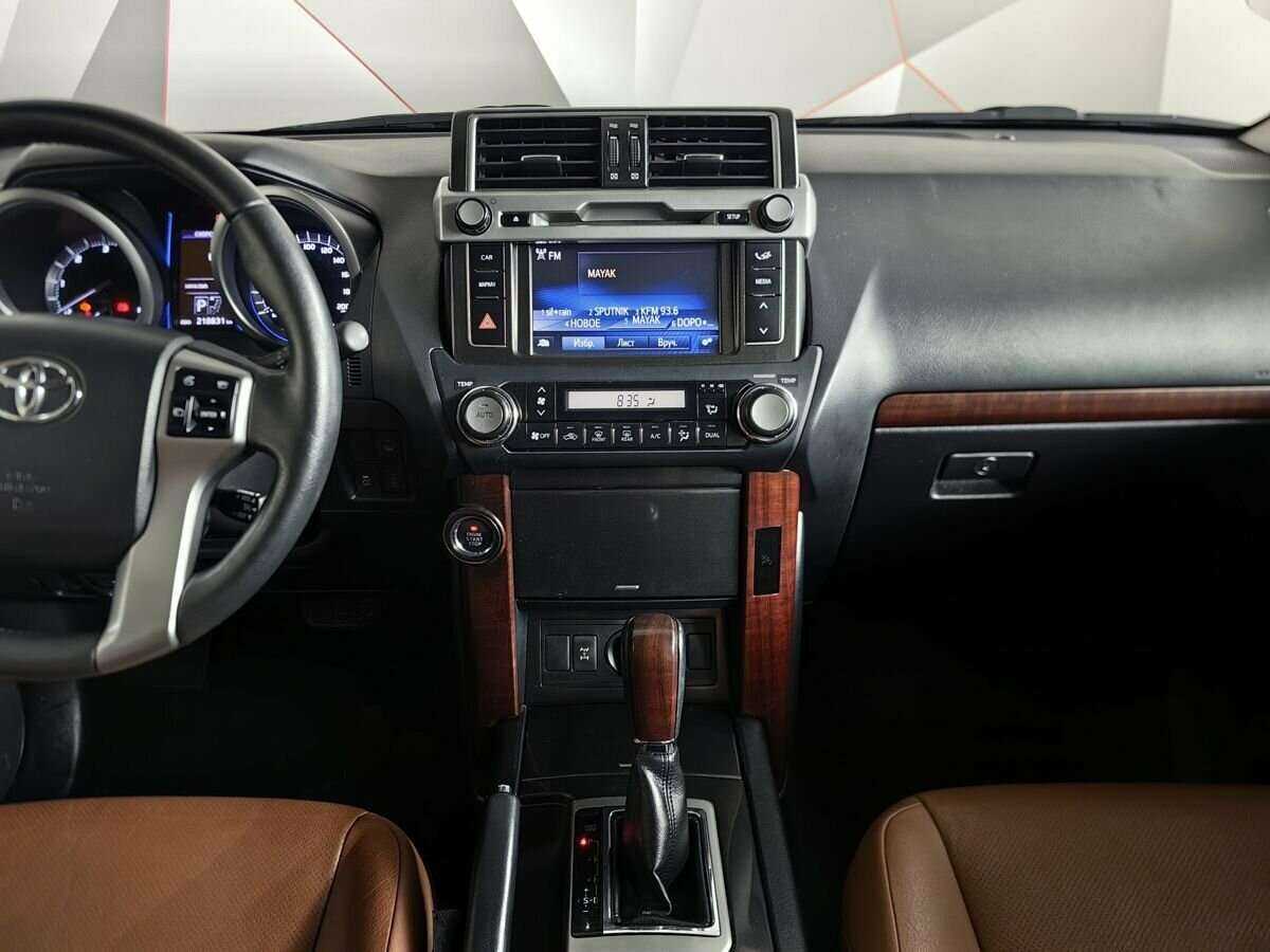 Toyota Land Cruiser Prado 2015 года с пробегом. Фото: #9