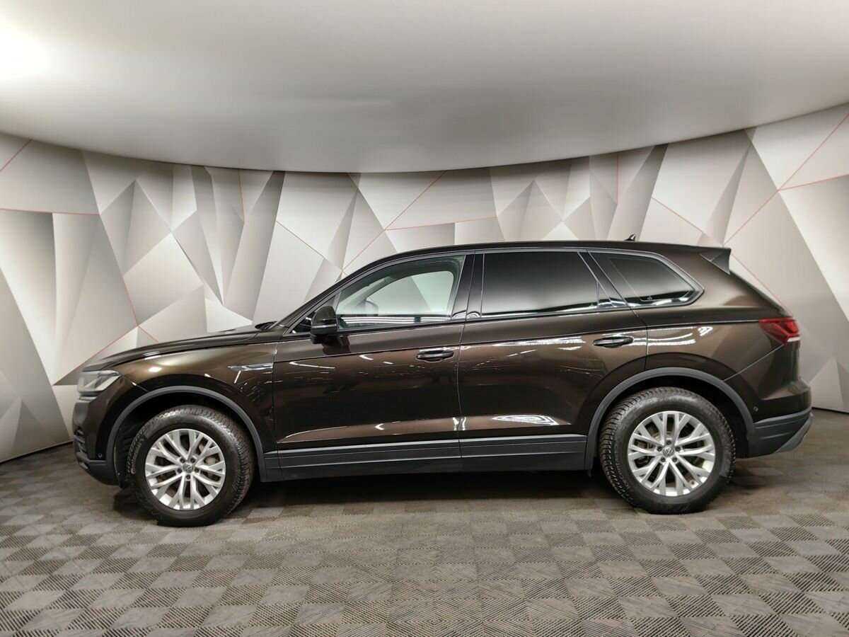 Volkswagen Touareg 2019 года с пробегом. Фото: #4