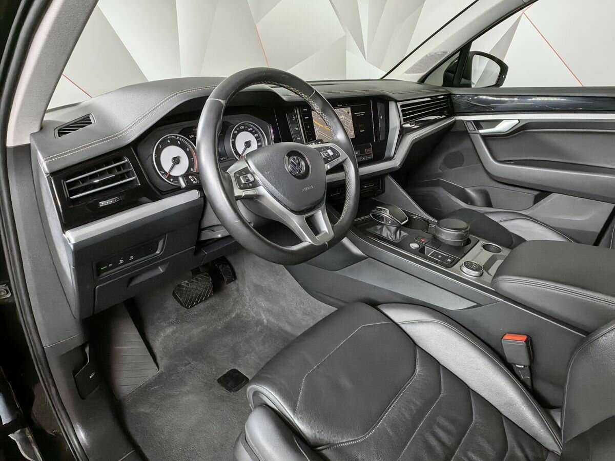 Volkswagen Touareg 2019 года с пробегом. Фото: #13