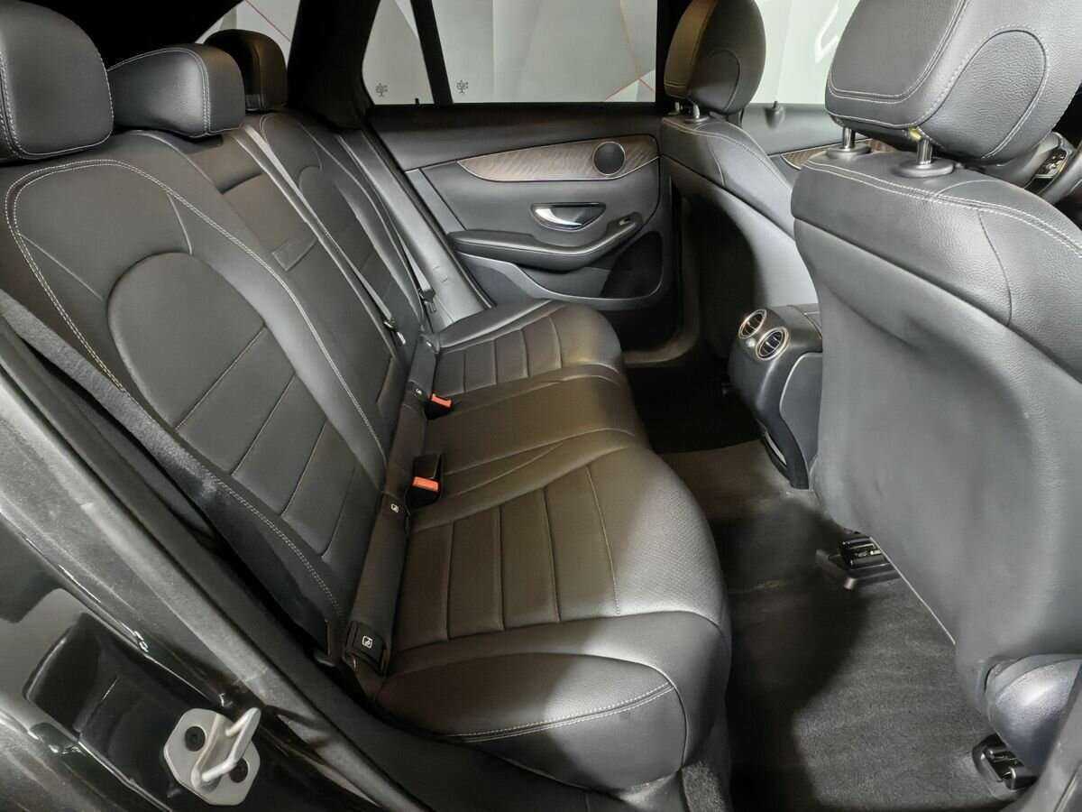 Mercedes-Benz GLC 2021 года с пробегом. Фото: #10