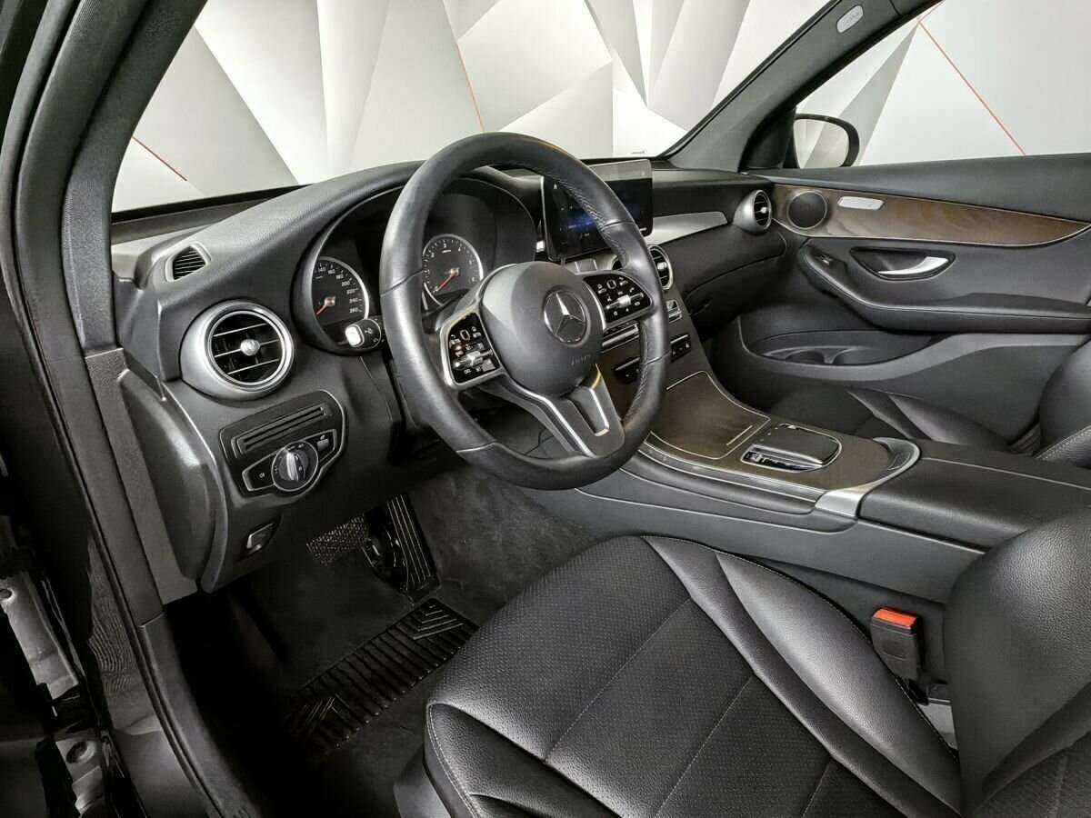 Mercedes-Benz GLC 2021 года с пробегом. Фото: #12