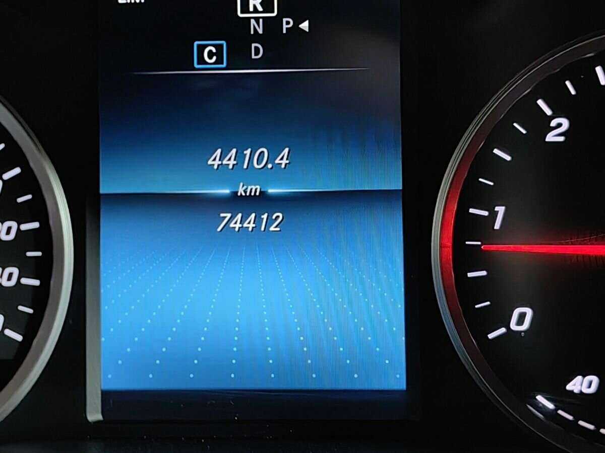 Mercedes-Benz GLC 2021 года с пробегом. Фото: #14