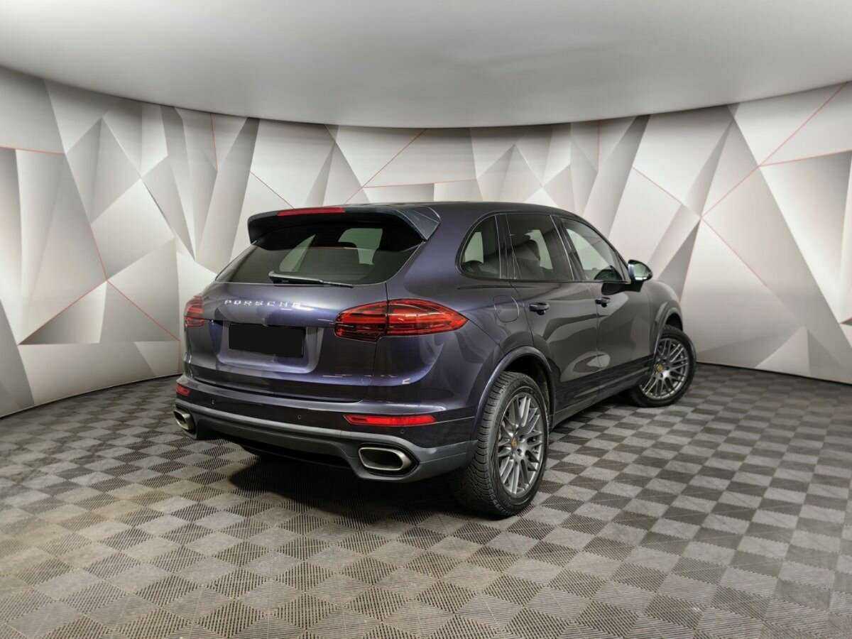 Porsche Cayenne 2018 года с пробегом. Фото: #1