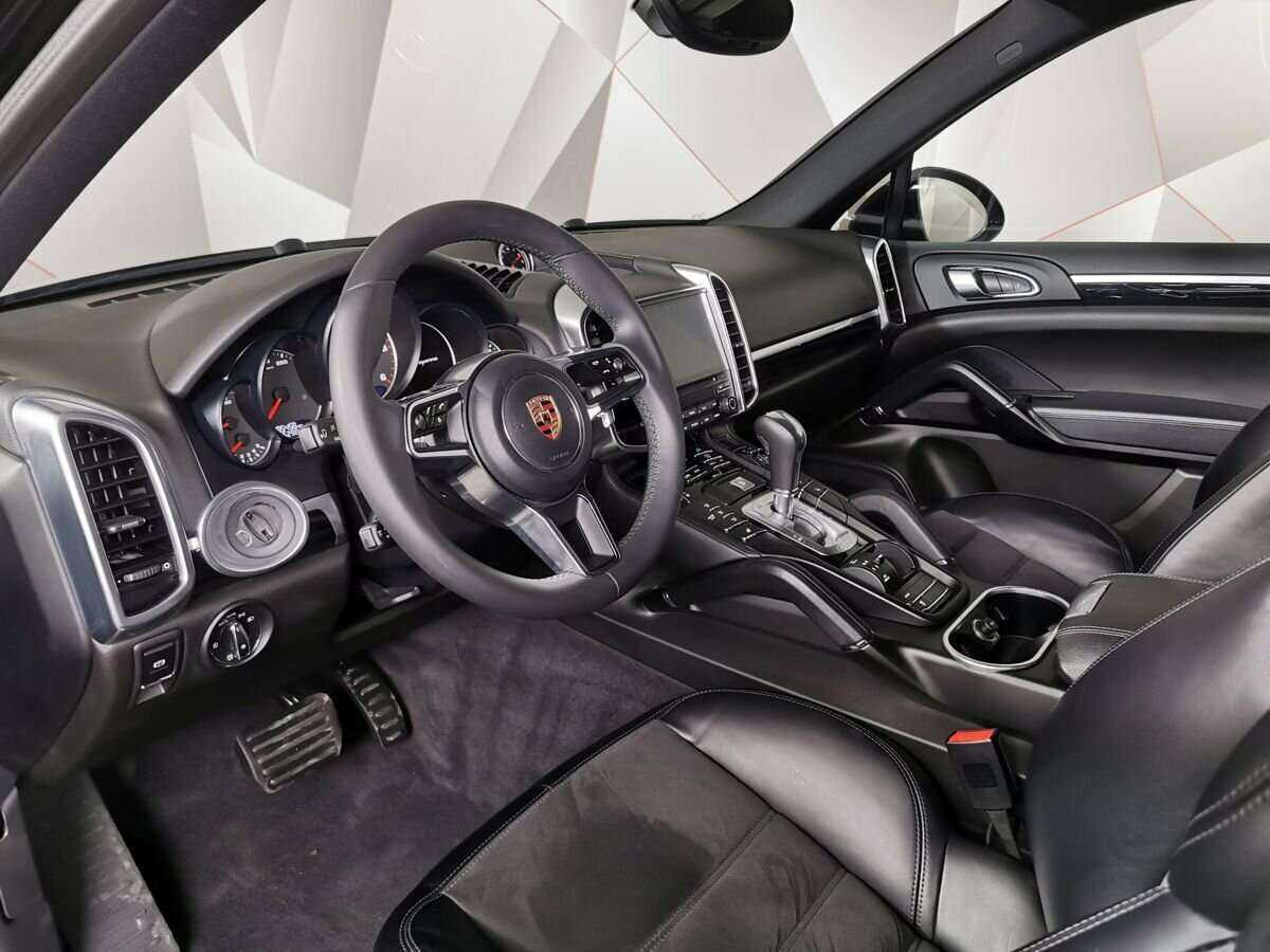 Porsche Cayenne 2017 года с пробегом. Фото: #11