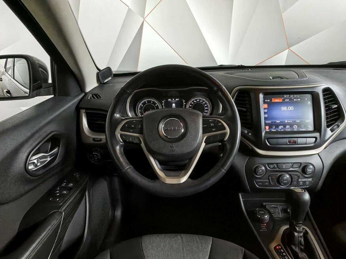 Jeep Cherokee 2014 года с пробегом. Фото: #14