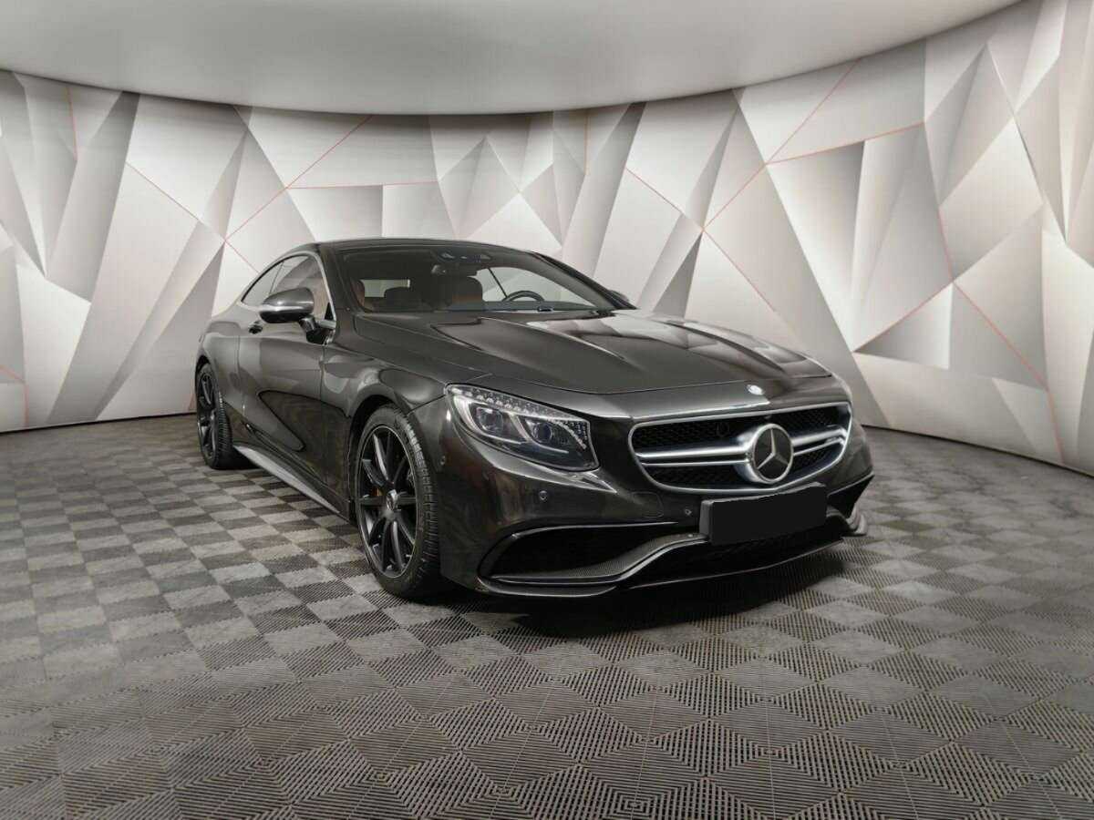 Mercedes-Benz S-Класс AMG 2015 года с пробегом. Фото: #2