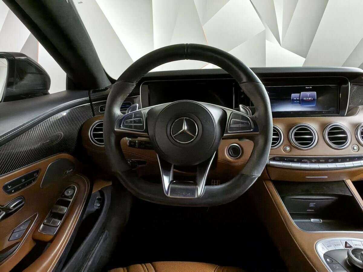 Mercedes-Benz S-Класс AMG 2015 года с пробегом. Фото: #14