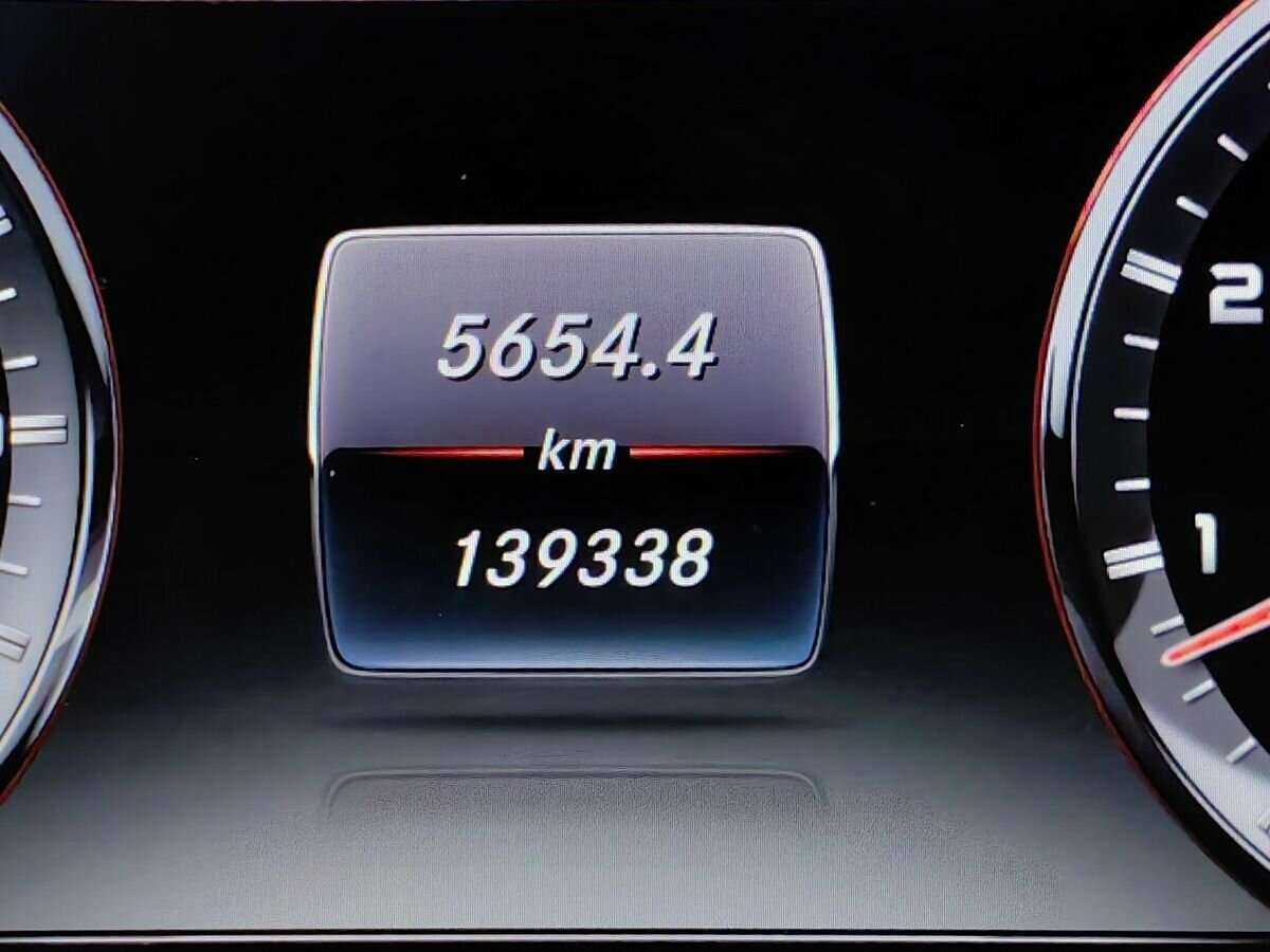 Mercedes-Benz S-Класс AMG 2015 года с пробегом. Фото: #15