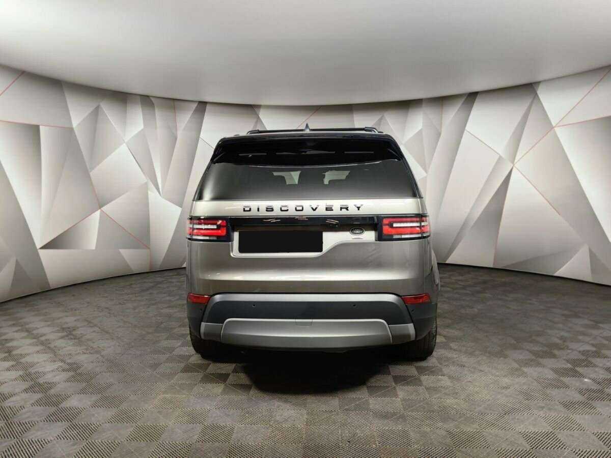 Land Rover Discovery 2018 года с пробегом. Фото: #6