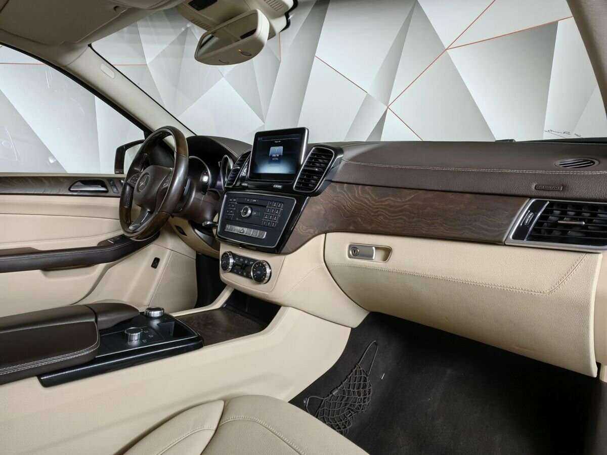 Mercedes-Benz GLE 2015 года с пробегом. Фото: #8