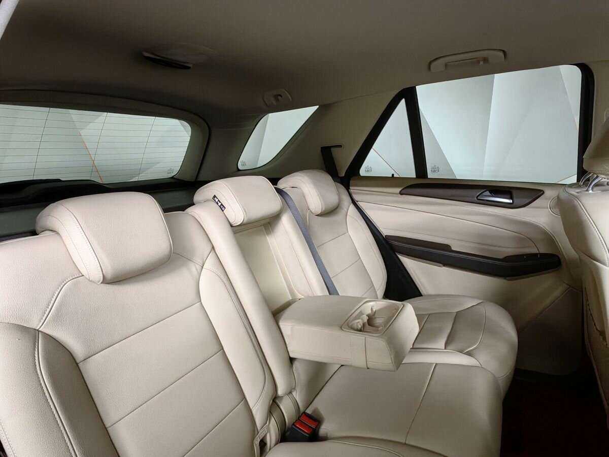 Mercedes-Benz GLE 2015 года с пробегом. Фото: #12