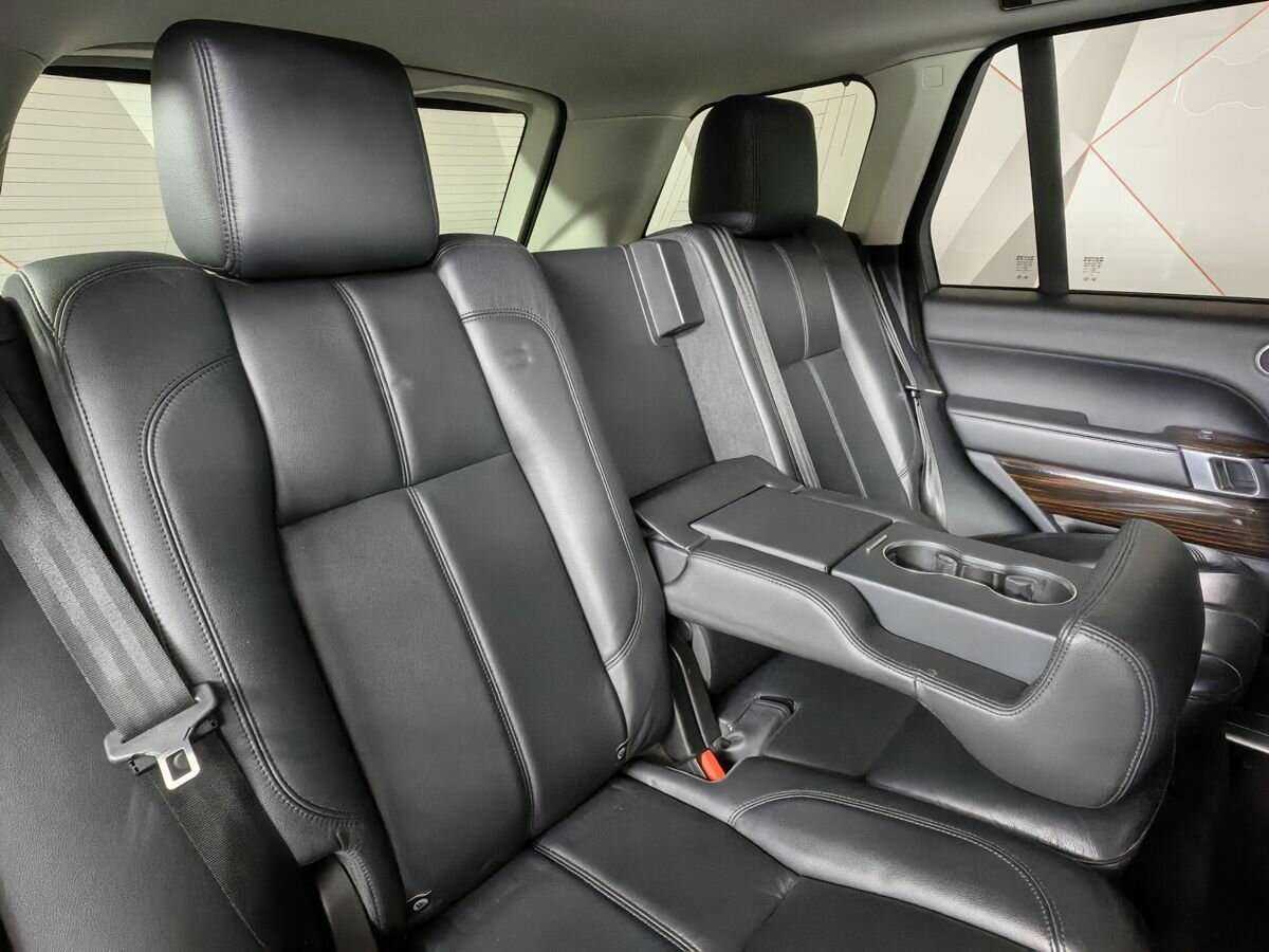 Land Rover Range Rover 2017 года с пробегом. Фото: #12
