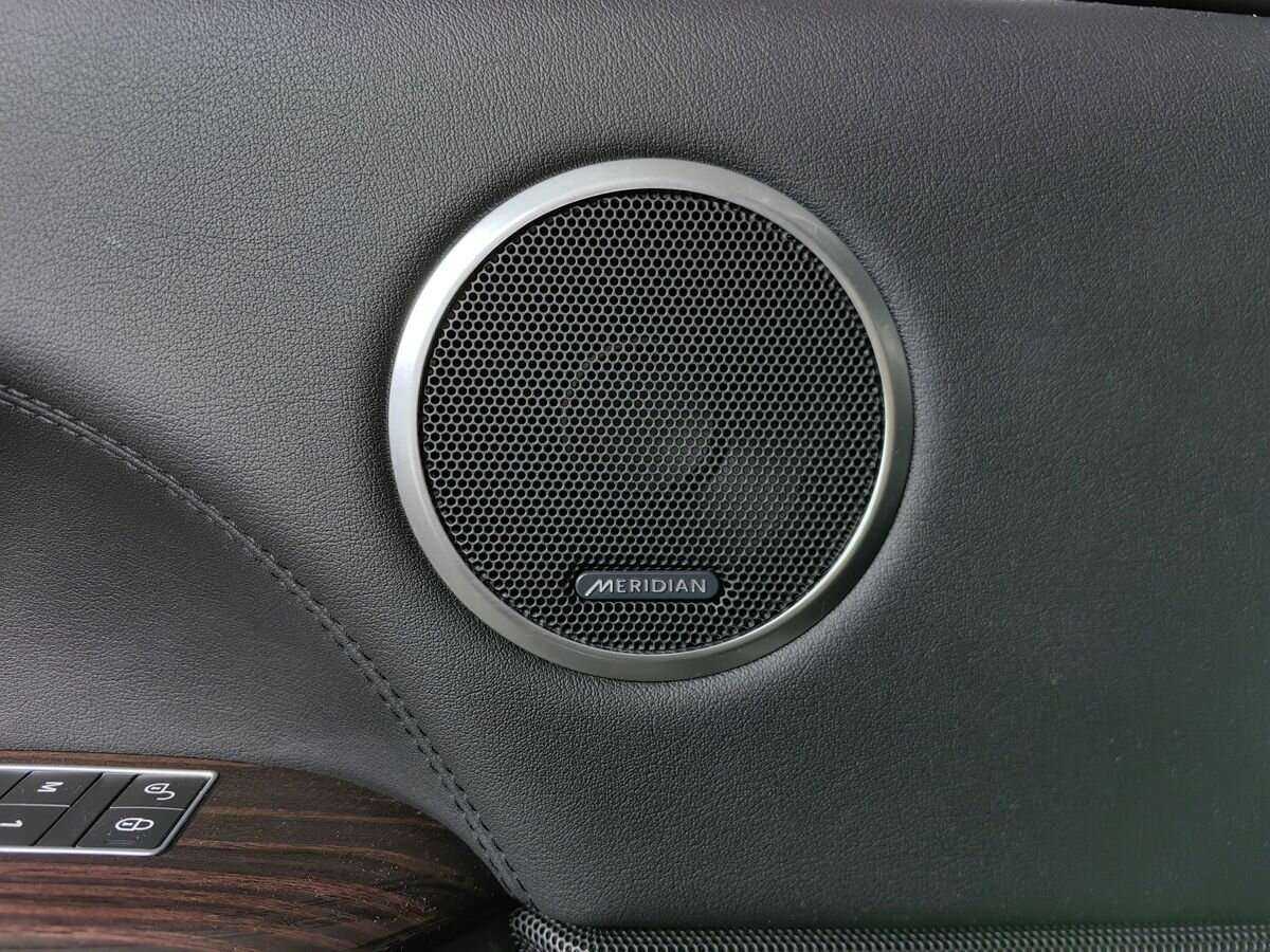 Land Rover Range Rover 2017 года с пробегом. Фото: #17