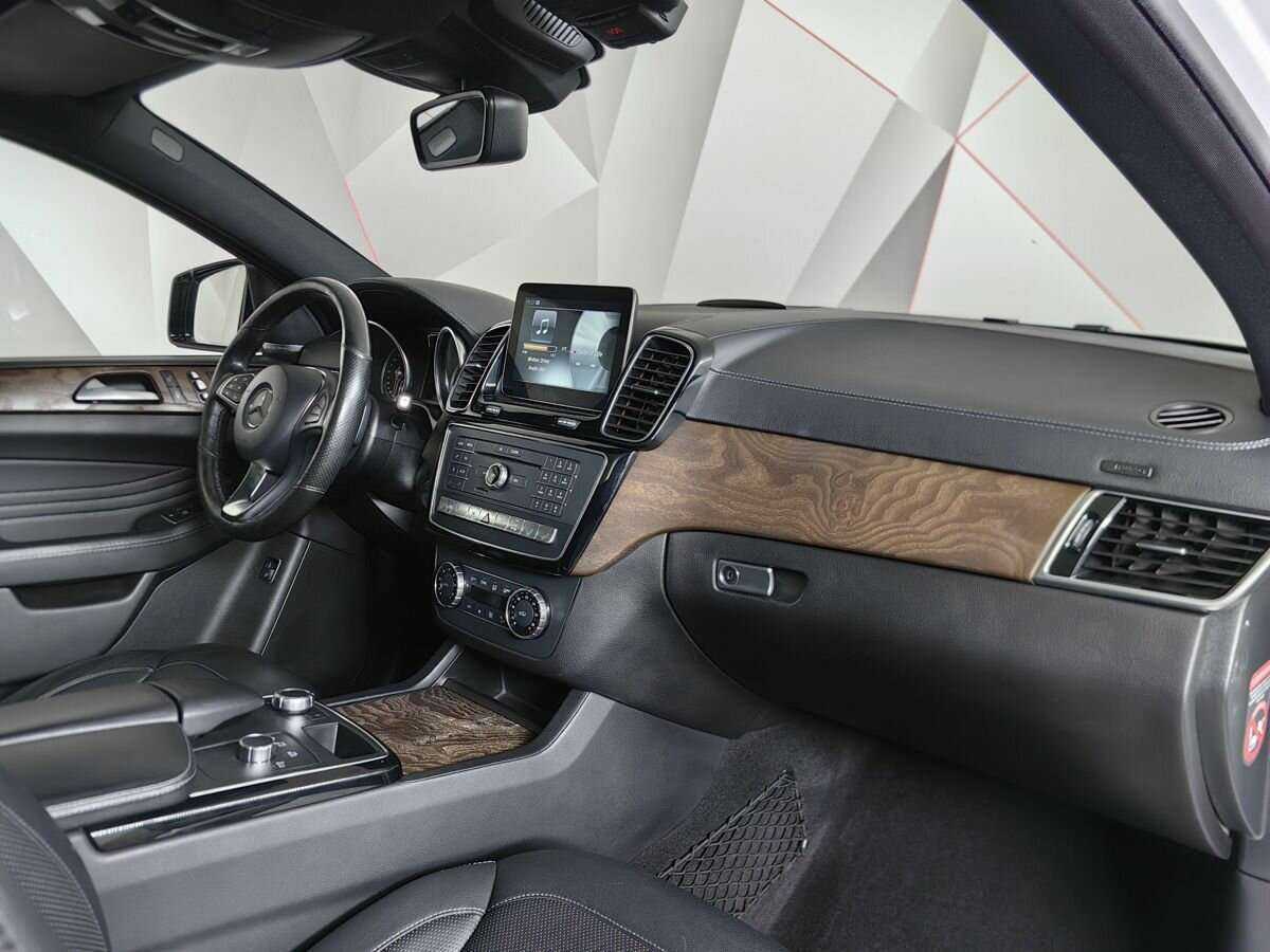 Mercedes-Benz GLE Coupe 2017 года с пробегом. Фото: #7