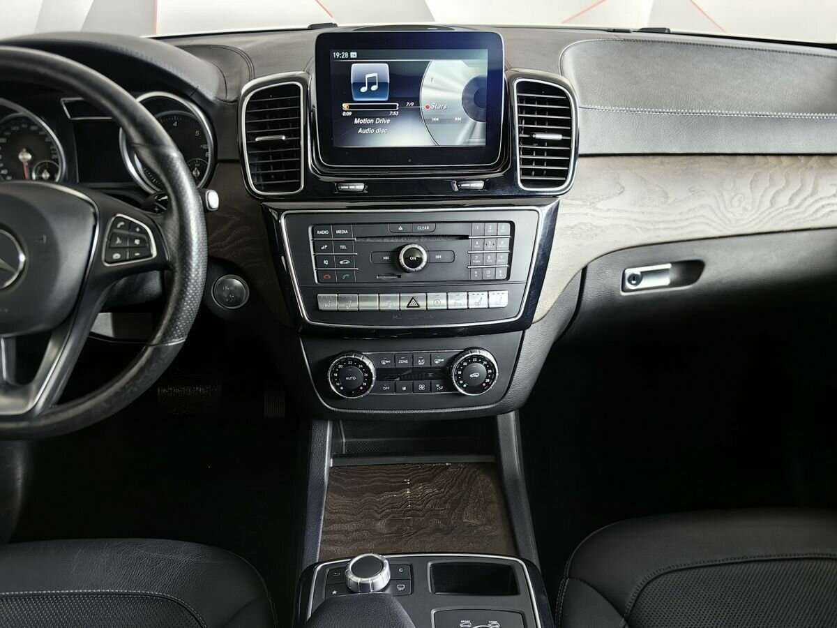 Mercedes-Benz GLE Coupe 2017 года с пробегом. Фото: #9