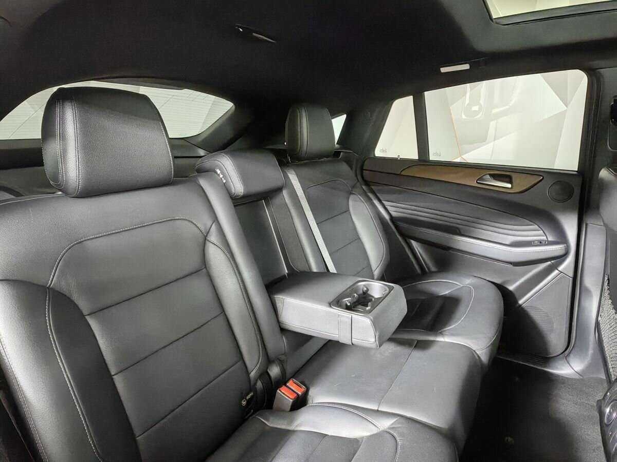 Mercedes-Benz GLE Coupe 2017 года с пробегом. Фото: #11