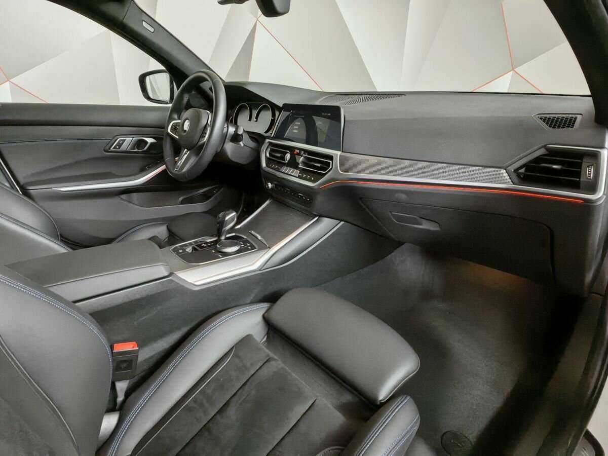 BMW 3 серии 2020 года с пробегом. Фото: #8