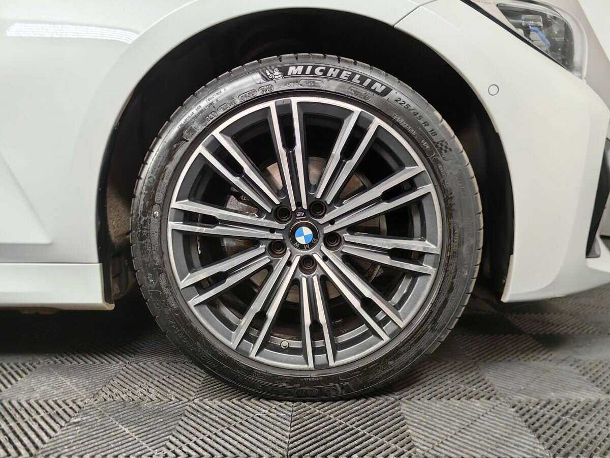 BMW 3 серии 2020 года с пробегом. Фото: #16