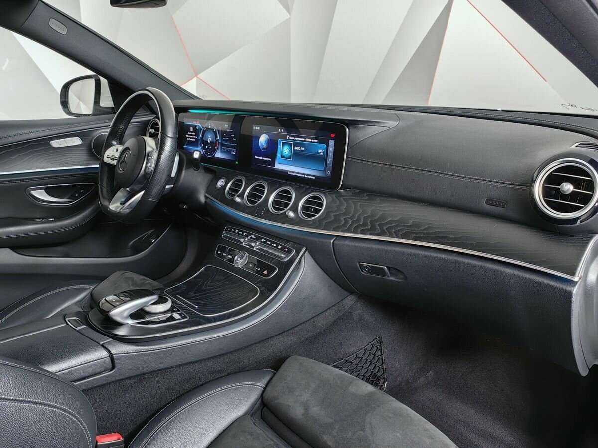 Mercedes-Benz E-Класс 2020 года с пробегом. Фото: #8