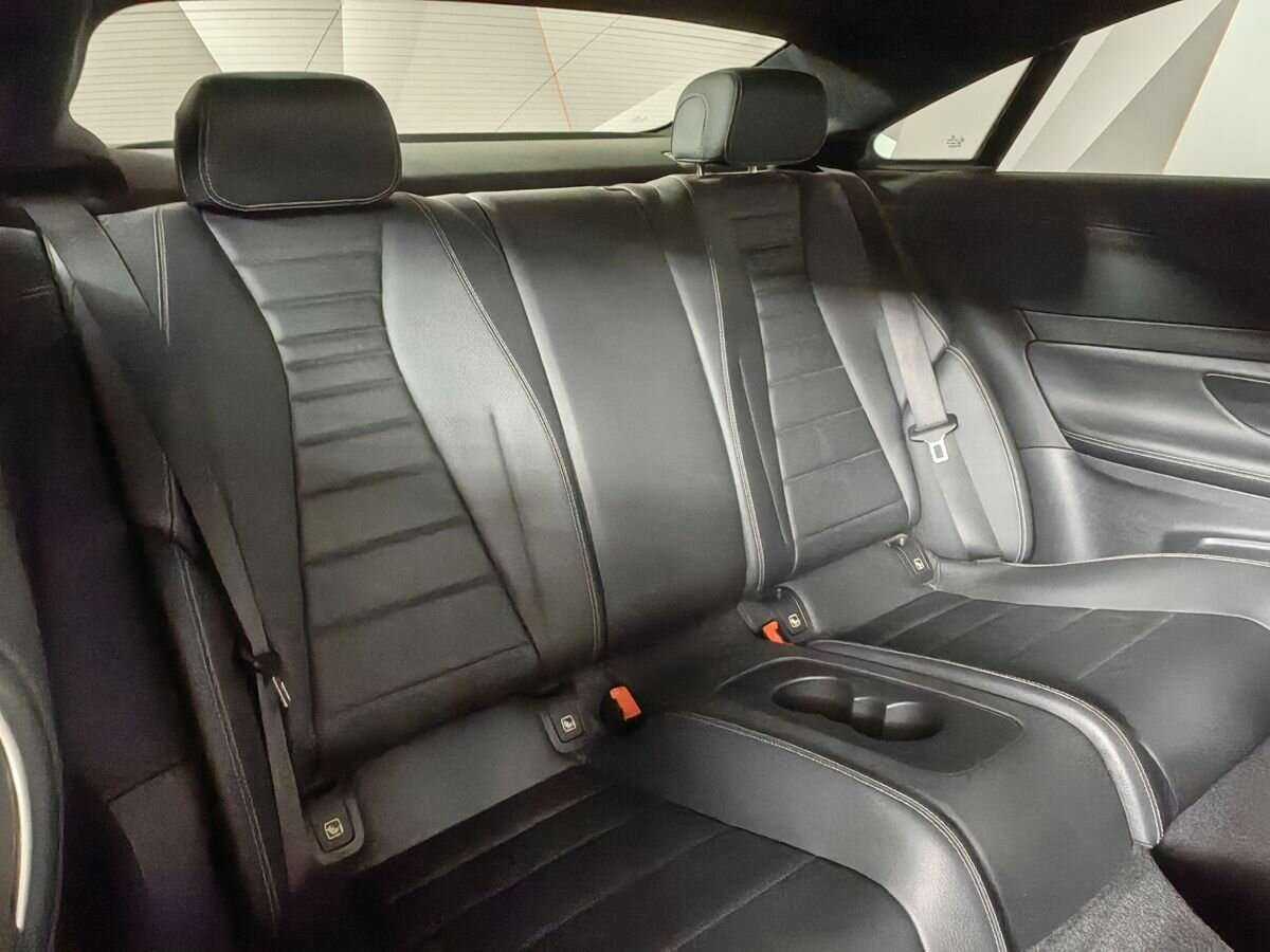 Mercedes-Benz E-Класс 2020 года с пробегом. Фото: #13