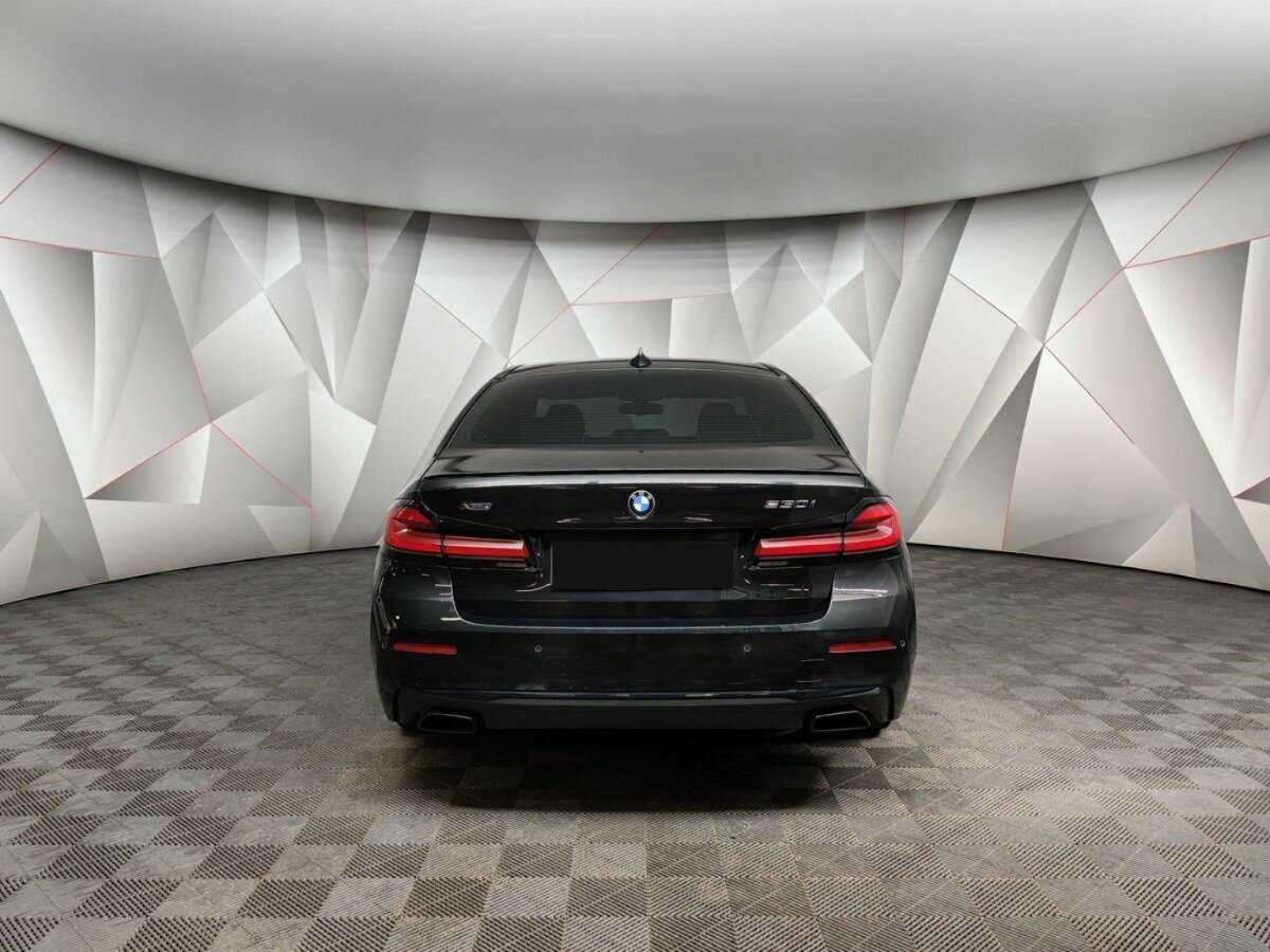 BMW 5 серии 2020 года с пробегом. Фото: #7